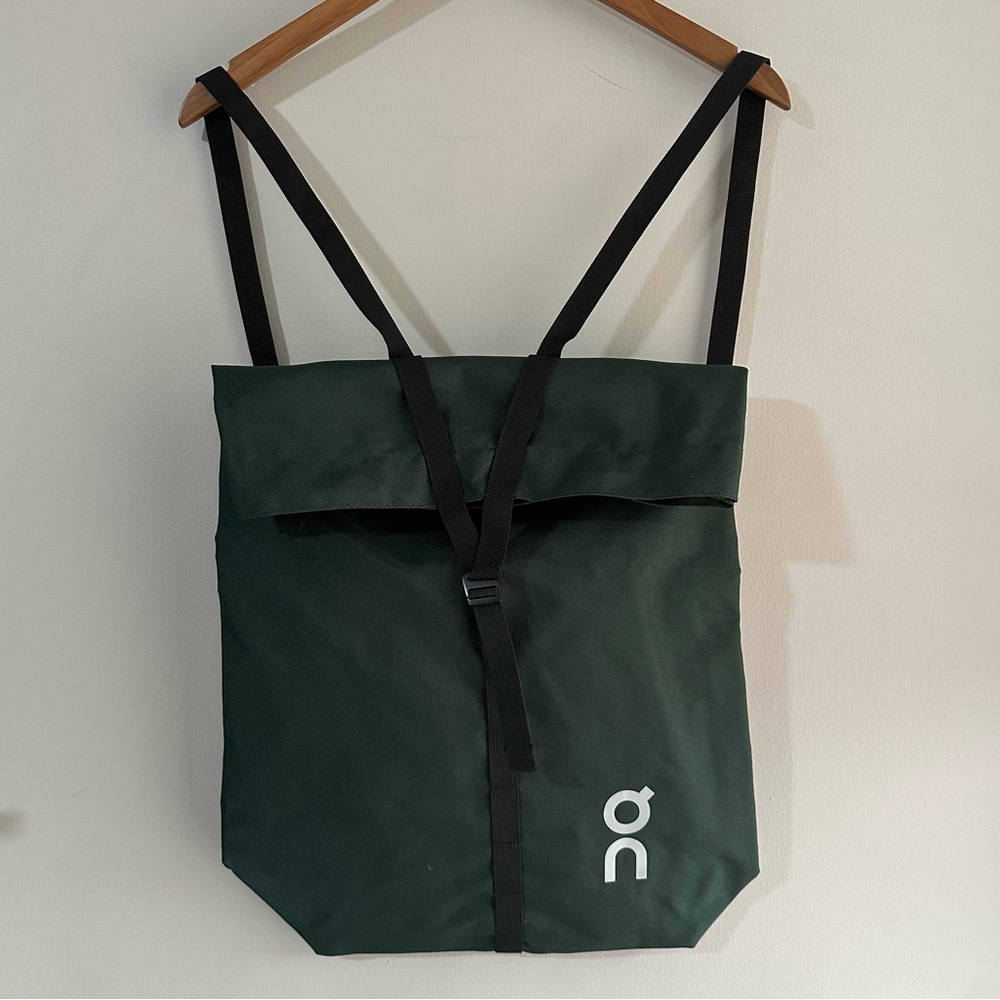 On Running Green Backpack - image 1